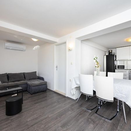 Apartments Marija Split Bagian luar foto