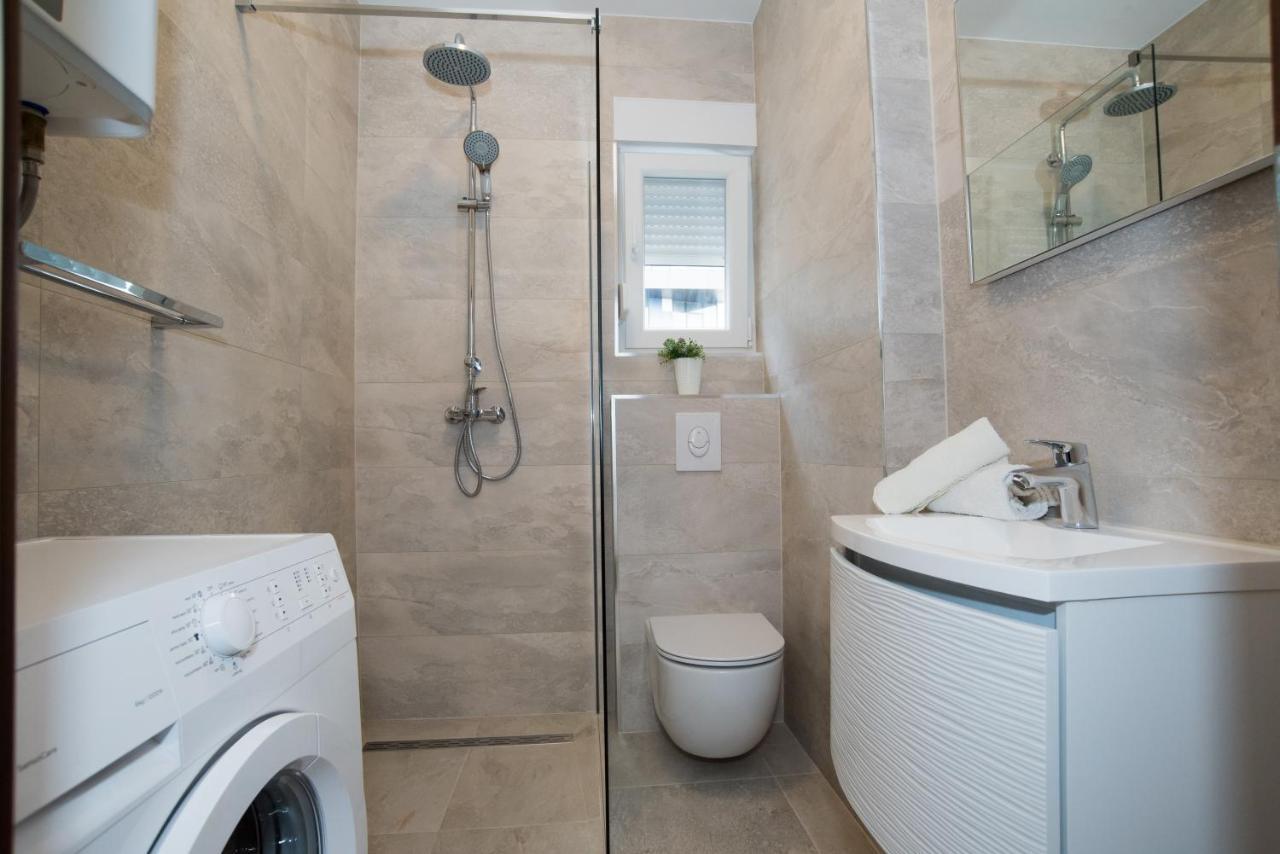 Apartments Marija Split Bagian luar foto