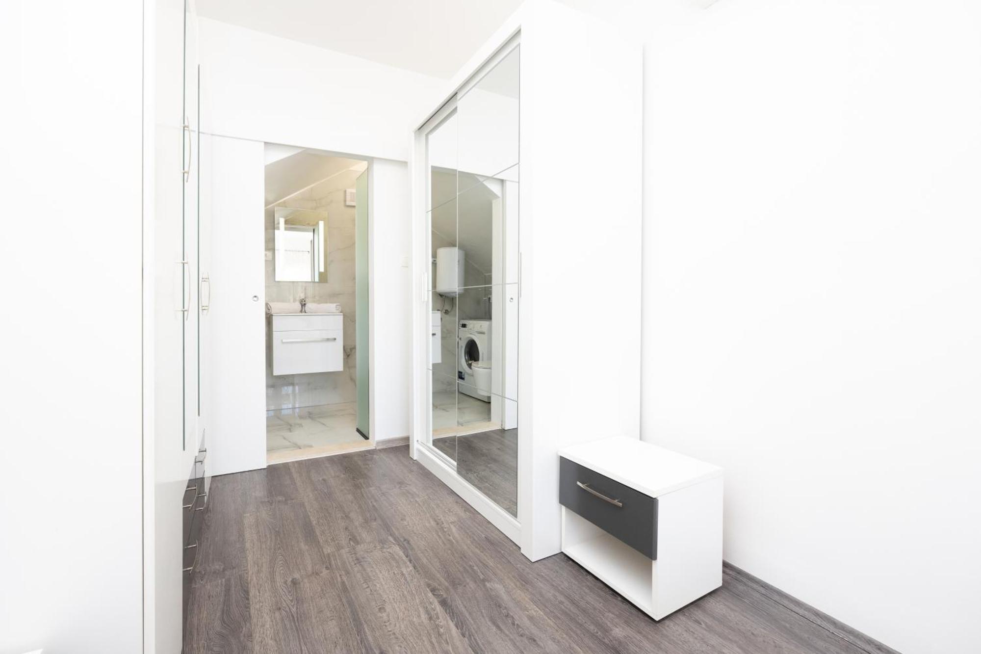 Apartments Marija Split Bagian luar foto